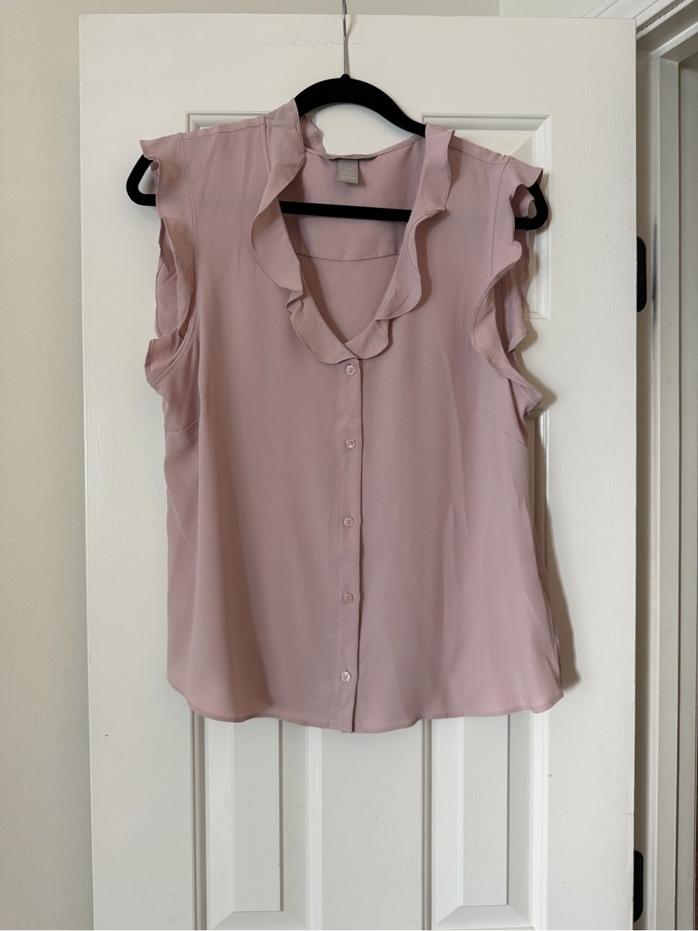 H&M Blush Pink Ruffle V-Neck Sleeveless Blouse